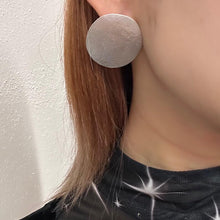 Silver Textured Disc Statement Stud Earrings – Bold Round Minimalist