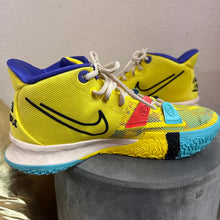 Nike Kyrie 7 “1 World 1 People” Basketball Shoes US10 / EU44 | Bright Multicolor Sneakers | Nike Kyrie Trainers