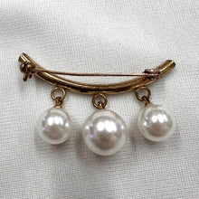 Vintage Pearl Drop Bar Brooch | Brass Gold Tone Minimal Brooch | Mid Century Style Faux Pearl Pin | 1950s Inspired Jewelry
