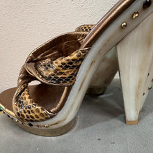 Vintage Tony Keuylian Snake Print Platform Mules – Gold Bronze Leather Y2K Sandals