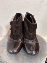 Vintage Brown Two-Tone Ankle Boots – Suede & Leather Mix