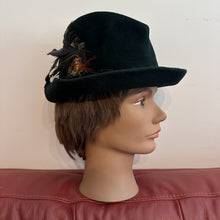Vintage Dark Green Felt Hat | Feather Trimmed Alpine Style (55cm)