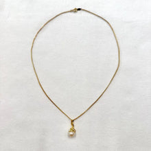 Vintage Pearl Jewelry Set – Gold Tone Necklace & Clip-On Earrings with Gift Box