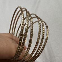 Set of 6 Vintage Gold Tone Bangles / Stackable Layering Bracelets / Minimal Retro Jewelry Set