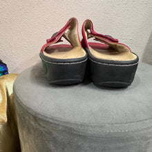 Vintage Red Leather Hallux Comfort Slide Sandals (EU 40)
