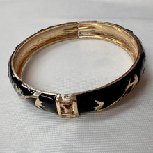 Vintage Black Enamel Floral Hinge Bangle | Gold-Tone Botanical Bracelet | Elegant Statement Jewelry
