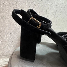 Nasty Gal Black Platform Heels with Gold Chain – Y2K Chunky Sandals Size EU