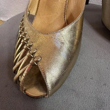 Vintage Gold Leather Peep Toe Heels Size EU 37 | Woven Detail Pumps Metallic Party Shoes Stiletto Heel