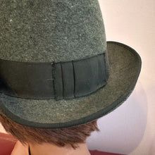 Vintage Green Felt Tyrolean Hat | Alpine Jägerhut Hunting Hat | Feather & Embroidered Brooch | 61cm