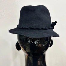 Vintage Inga Monzer Black Felt Style Hat Feather Trim Size 55