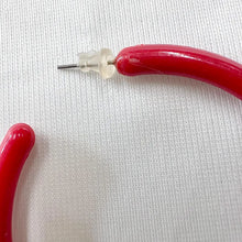 Vintage Chunky Plastic Hoop Earrings | Large 5.5cm Retro Hoop Earrings | White Red Pink Black Blue Statement Earrings | 80s 90s Vintage