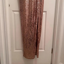 Bariano Rose Gold Sequin Halter Maxi Dress – Y2K Glam Open Back Formal Gown