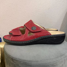 Vintage Red Leather Hallux Comfort Slide Sandals (EU 40)