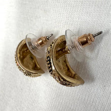 Vintage Gold Tone Rhinestone Stud Earrings – Oval Black & Crystal Accent