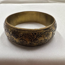 Vintage Engraved Brass Bangle / Floral Etched Statement Bracelet / Bohemian Retro Jewelry