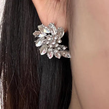 Vintage Crystal Cluster Stud Earrings – Silver Rhinestone Statement