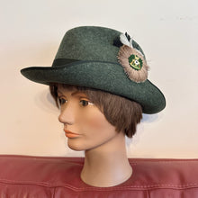 Vintage Green Felt Tyrolean Hat | Alpine Jägerhut Hunting Hat | Feather & Embroidered Brooch | 61cm