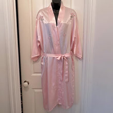 Vintage Pink Satin Floral Embroidered Robe | Romantic Silky Night Gown | Coquette Boudoir Dressing Gown