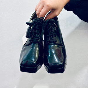 Y2k Black Patent Boots