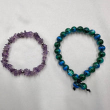 Vintage Amethyst & Green Glass Stretch Bracelet Set | Natural Crystal Chip Bracelet Duo | Boho Gemstone Stack Bracelets | Y2K Beaded Jewelry