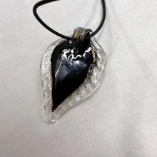 Vintage Murano Style Glass Leaf Necklace / Art Glass Pendant / Swirl Pattern Necklace / Statement Glass Jewelry / Retro Necklace