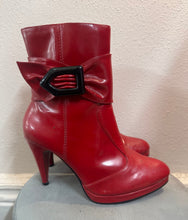 Vintage Red Patent Leather Bow Ankle Boots – Stiletto Heel, Pre-Loved Statement Style