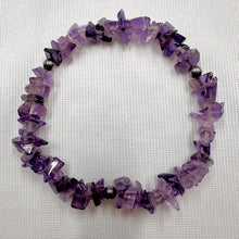 Vintage Amethyst & Green Glass Stretch Bracelet Set | Natural Crystal Chip Bracelet Duo | Boho Gemstone Stack Bracelets | Y2K Beaded Jewelry