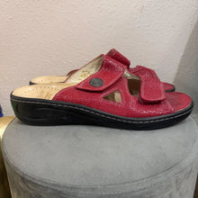 Vintage Red Leather Hallux Comfort Slide Sandals (EU 40)