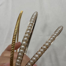 Vintage Gold & Pearl Layering Bangle Set / Minimal Retro Bracelets / Elegant Stackable Jewelry