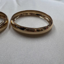 Vintage Gold Tone Bangle Set / Minimalist Stack Bracelets / Retro Chunky Bangles Set of 2