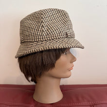 Vintage Tweed Cap | Brown & Cream Houndstooth Newsboy Hat | European Vintage | 53cm