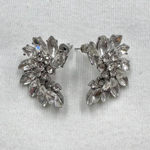 Vintage Crystal Cluster Stud Earrings – Silver Rhinestone Statement