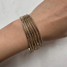 Set of 6 Vintage Gold Tone Bangles / Stackable Layering Bracelets / Minimal Retro Jewelry Set