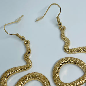 Black Eye Gold Winding Snake Earrings