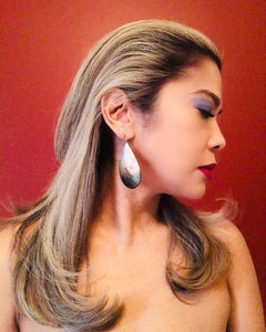 Vintage Mother of Pearl Shell Teardrop Earrings
